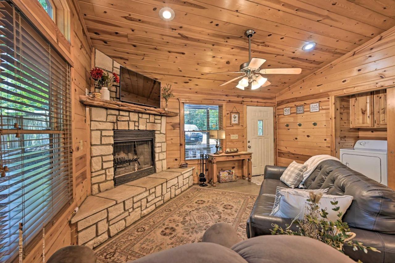Broken Bow Azalea House - Forest Gem With Hot Tub! 외부 사진