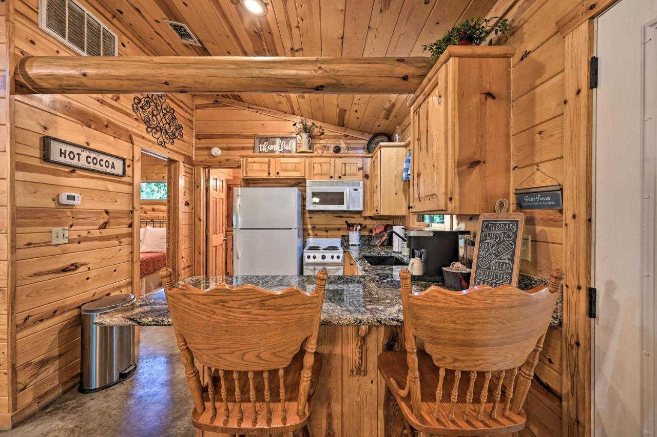 Broken Bow Azalea House - Forest Gem With Hot Tub! 외부 사진