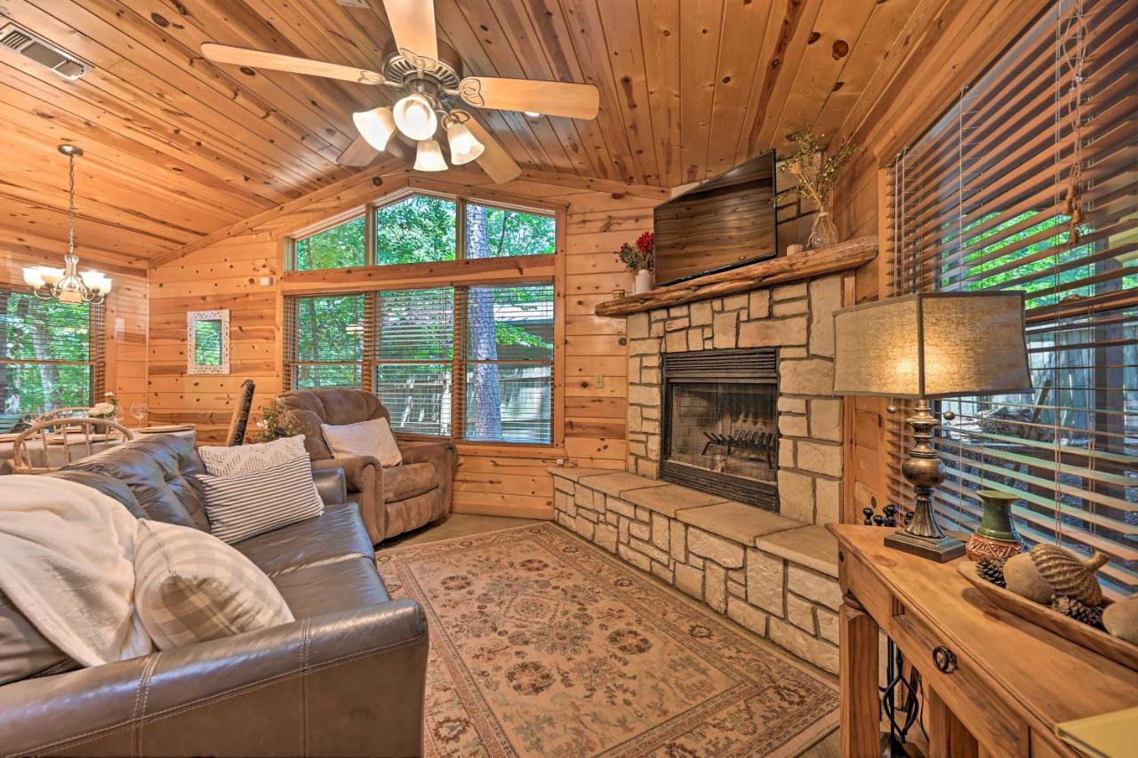 Broken Bow Azalea House - Forest Gem With Hot Tub! 외부 사진